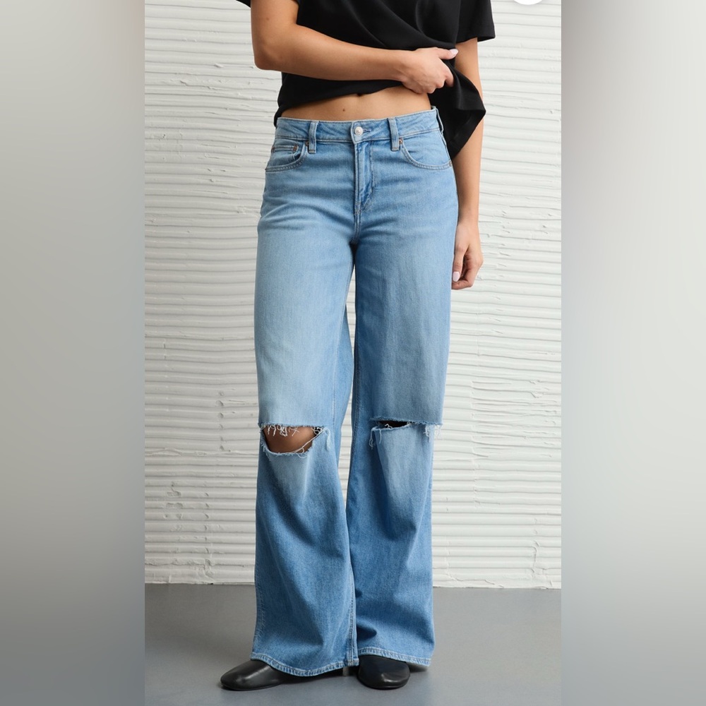 🔥AE Dreamy Drape Baggy Wide-Leg Jeans • Indigo Skylight Destroy • Size 6R • BNWT
